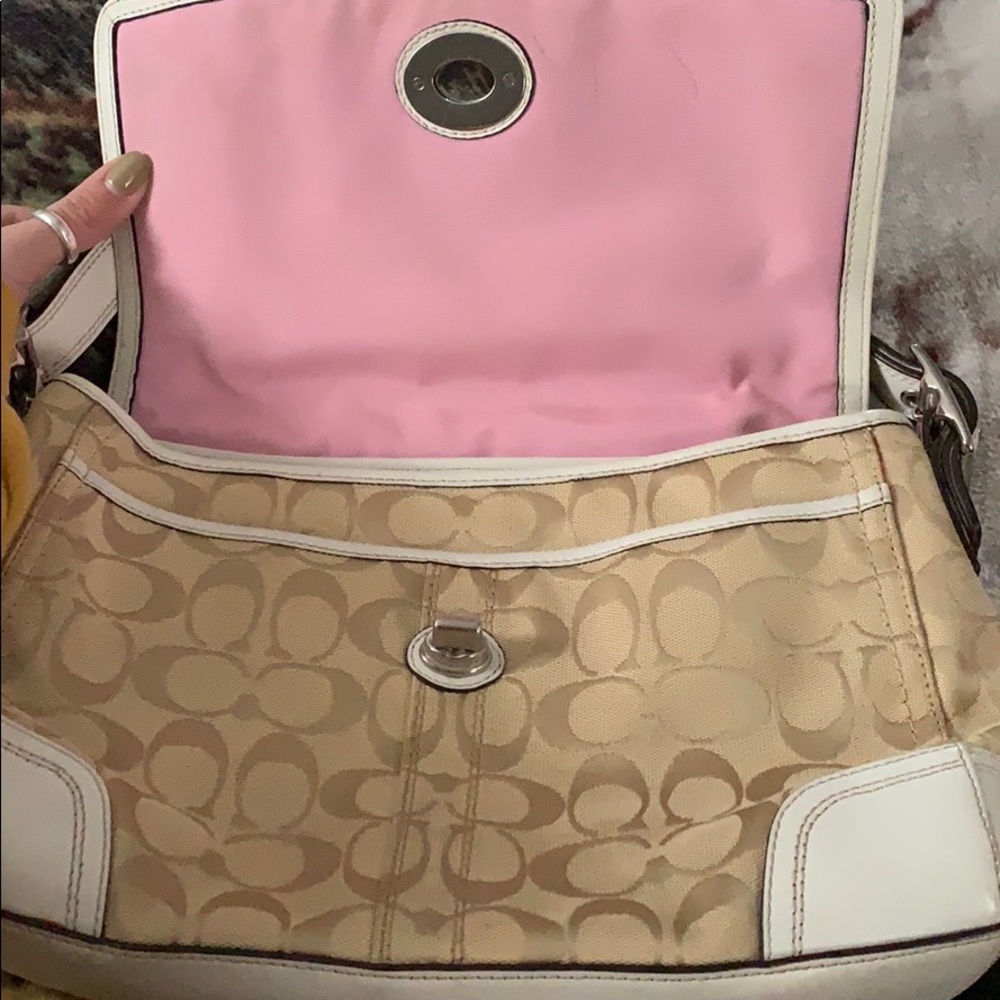 Coach purse (authentic) - Picture 2 of 6